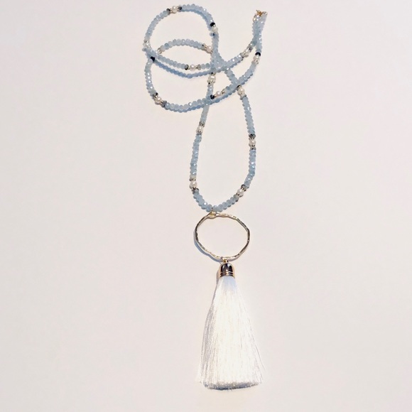 Long light gray tassel Necklace - Picture 2 of 4
